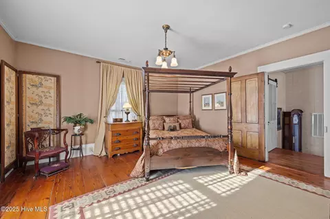 Bedroom - 308 N Front St, Hamilton, NC 27840 photo 7 of 7