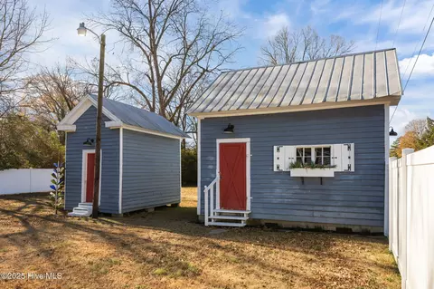Exterior - 308 N Front St, Hamilton, NC 27840 photo 13 of 13