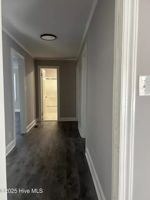 Entry Way - 206 Waldrop Rd, Dudley, NC 28333 photo 1 of 1