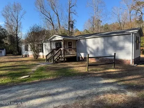 3501 Angus Dr, Castle Hayne, NC 28429
