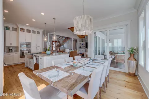 Dining - 7 S Waterfront Pl, Hampstead, NC 28443 photo 4 of 4
