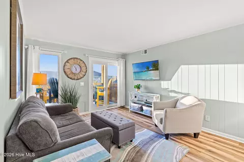 277 W First St # 1I, Ocean Isle Beach, NC 28469
