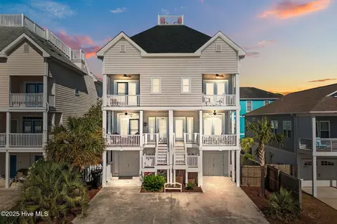 1507 Mackerel Ln UNIT 1 & 2, Carolina Beach, NC 28428