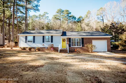 204 Oak Forest Dr NW, Sharpsburg, NC 27878