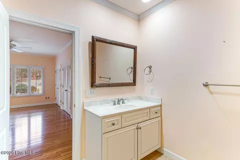 Bath - 46 Pinebrook Dr, Pinehurst, NC 28374 photo 5 of 8