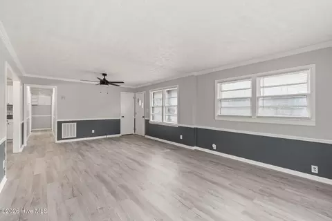 Living - 602 Fourth St, Hamlet, NC 28345 photo 3 of 3