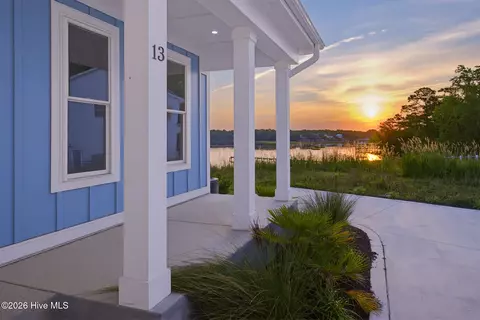 Exterior - 13 E Cannon Cv, Hampstead, NC 28443 photo 18 of 22