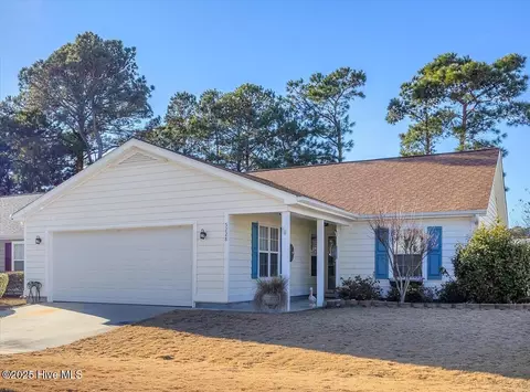 5228 Minnesota Dr SE, Southport, NC 28461