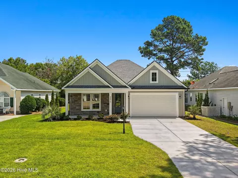 8876 Nottoway Ave NW, Calabash, NC 28467