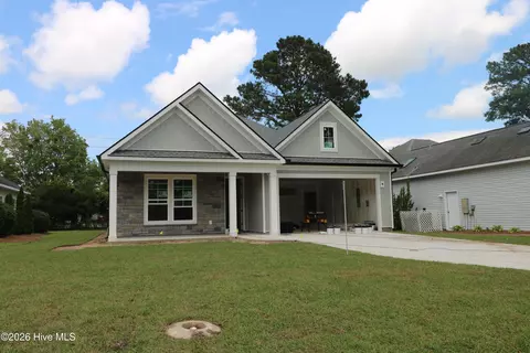 8876 Nottoway Ave NW, Calabash, NC 28467