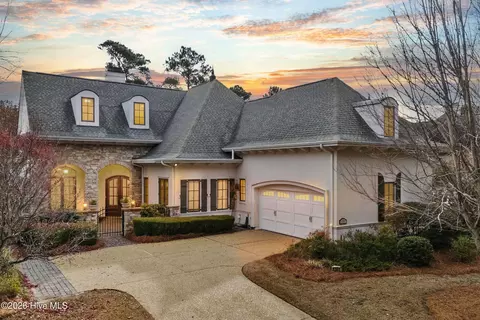1301 S Moorings Dr, Wilmington, NC 28405