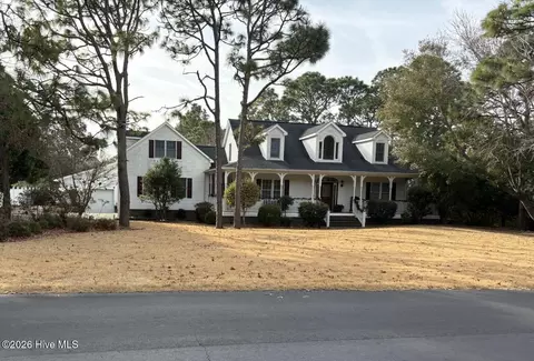 804 Pilots Ridge Rd, Wilmington, NC 28412