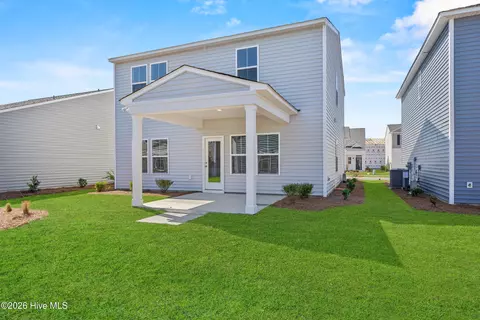 Exterior - 25 E Farley Dr #69, Hampstead, NC 28443 photo 5 of 9