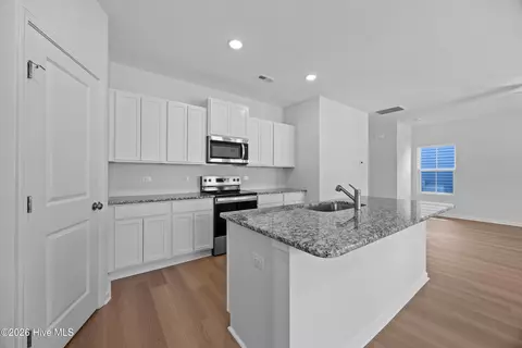 Kitchen - 25 E Farley Dr #69, Hampstead, NC 28443 photo 1 of 1