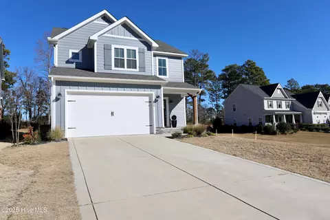 100 Falkirk Ct, Carthage, NC 28327