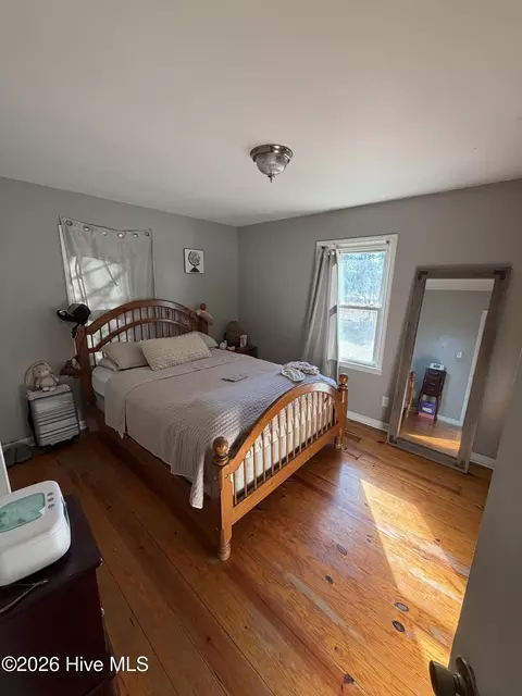Bedroom - 2662 E Nc 102 E, Ayden, NC 28513 photo 1 of 1