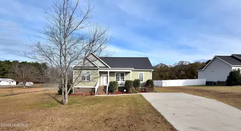 13219 Stott Rd, Bailey, NC 27807