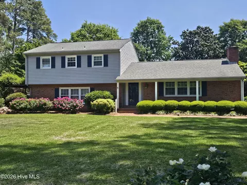 200 Coharie Dr, Clinton, NC 28328