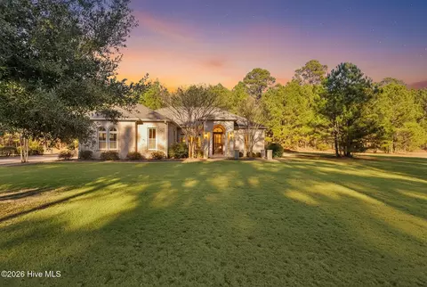 185 Cellars Way, Wallace, NC 28466
