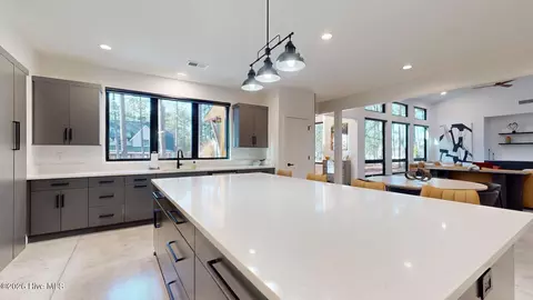 Kitchen - 4 Woodward Pl, Pinehurst, NC 28374 photo 11 of 13