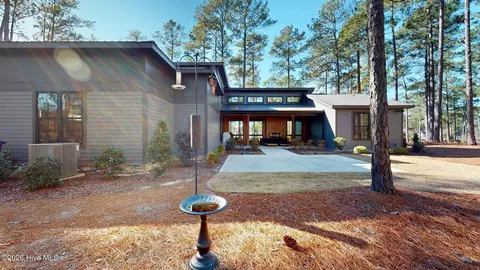 Exterior - 4 Woodward Pl, Pinehurst, NC 28374 photo 3 of 7