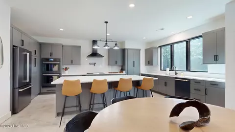 Kitchen - 4 Woodward Pl, Pinehurst, NC 28374 photo 2 of 13