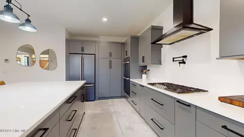 Kitchen - 4 Woodward Pl, Pinehurst, NC 28374 photo 8 of 13