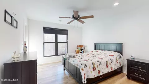 Bedroom - 4 Woodward Pl, Pinehurst, NC 28374 photo 7 of 15