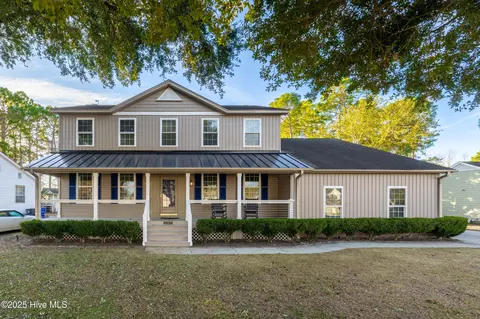 6636 Shire Ln, Wilmington, NC 28411