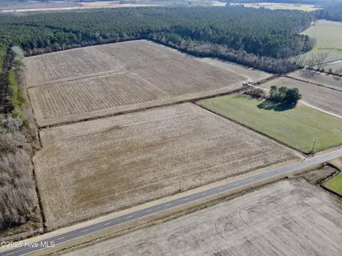 2 Oakley Rd, Stokes, NC 27884 photo 6