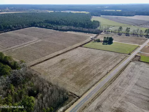 2 Oakley Rd, Stokes, NC 27884 photo 5