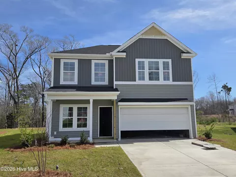 834 Schoolfield Dr, Sneads Ferry, NC 28460