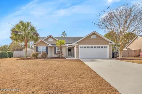 207 Putnam Dr, Wilmington, NC 28411