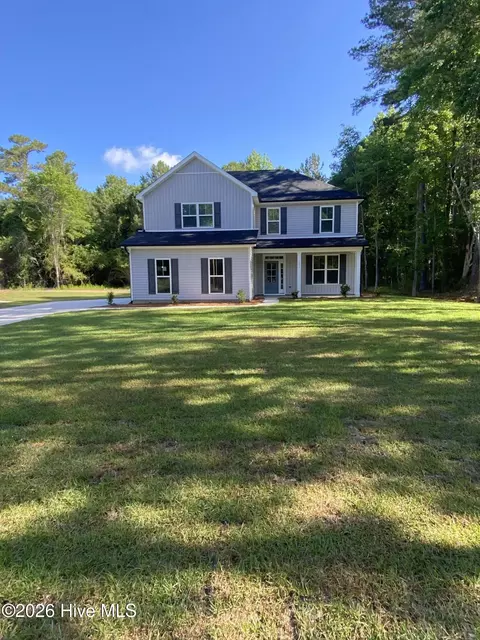 171 New Rd, Burgaw, NC 28425