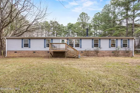 1221 Arvida Spur Rd, Rocky Point, NC 28457
