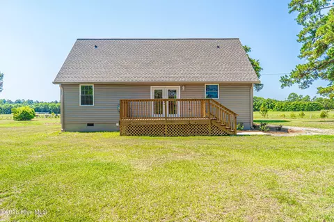Exterior - 1532 Ghio Rd, Hamlet, NC 28345 photo 9 of 12