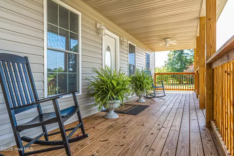 Exterior - 1532 Ghio Rd, Hamlet, NC 28345 photo 5 of 12