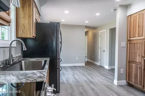 Entry Way - 1532 Ghio Rd, Hamlet, NC 28345 photo 1 of 3