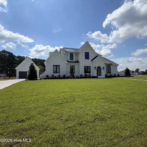 1171 Seasons End Ln, Grimesland, NC 27837