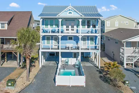 550 Ocean Blvd W, Holden Beach, NC 28462