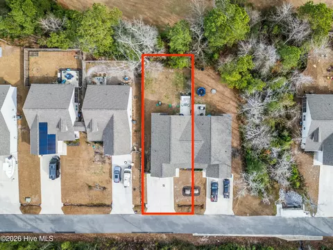 View/Area - 1091 Dan Owen Dr, Hampstead, NC 28443 photo 2 of 9