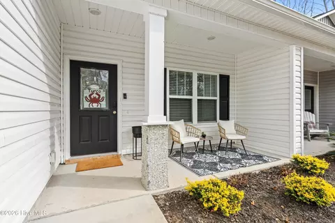 Exterior - 1091 Dan Owen Dr, Hampstead, NC 28443 photo 1 of 5
