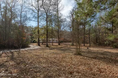 3671 Carolina 33, Greenville, NC 27834