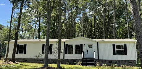 9280 Heritage Dr SW, Calabash, NC 28467