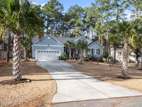 103 Sutton Pl, Cape Carteret, NC 28584