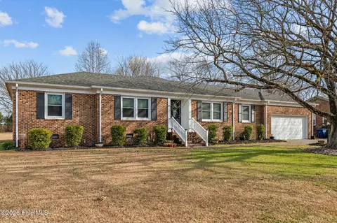 219 Leon Dr, Greenville, NC 27858