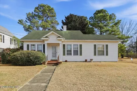 1217 Virginia Ave, Kinston, NC 28501