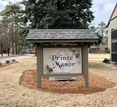 5 Pine Tree Rd # 205, Pinehurst, NC 28374