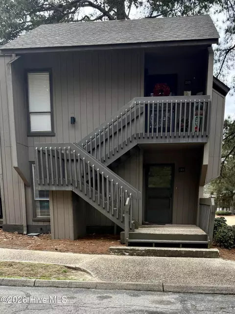 5 Pine Tree Rd # 205, Pinehurst, NC 28374