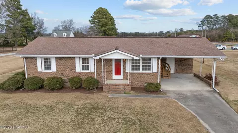5585 Nc-903, Snow Hill, NC 28580
